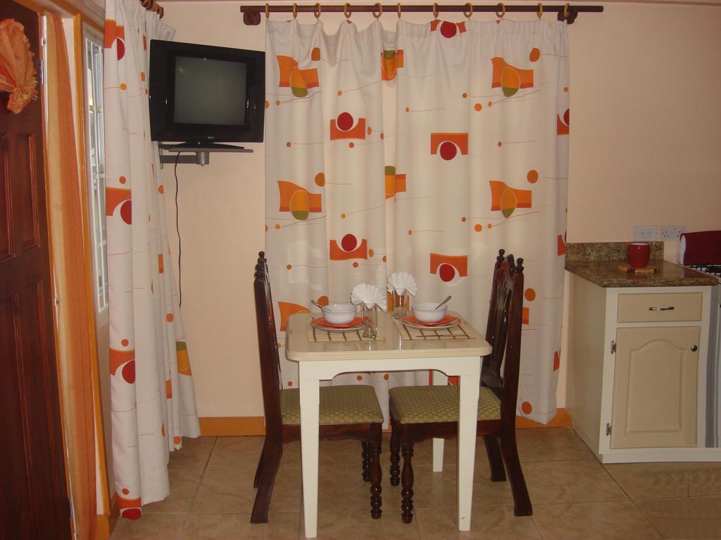 Bayside Villa St. Lucia カストリーズ 部屋 写真